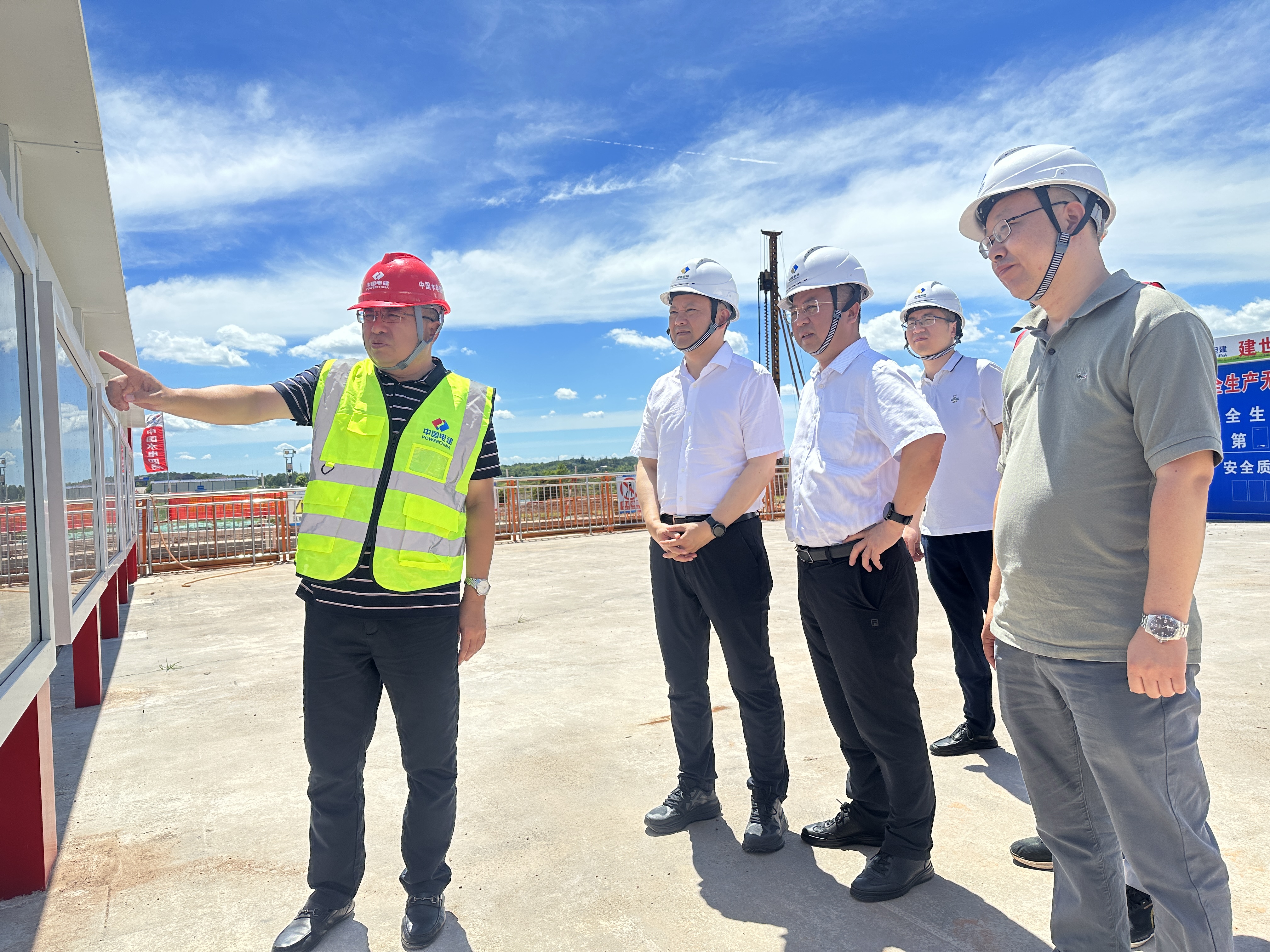 张小雁带队调研督导株洲航电分华体买球项目建设及安全生产工作